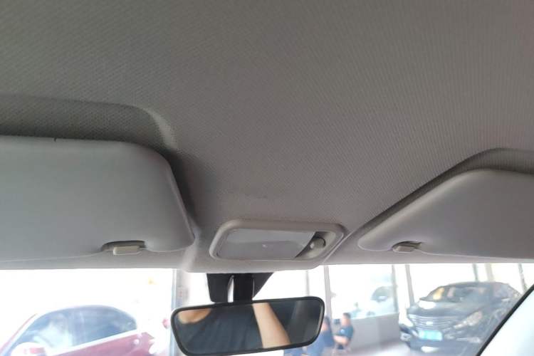 Used Wuling Hongguang MINIEV 2021 Macaron Premium Model – Lithium Iron Phosphate Headliner