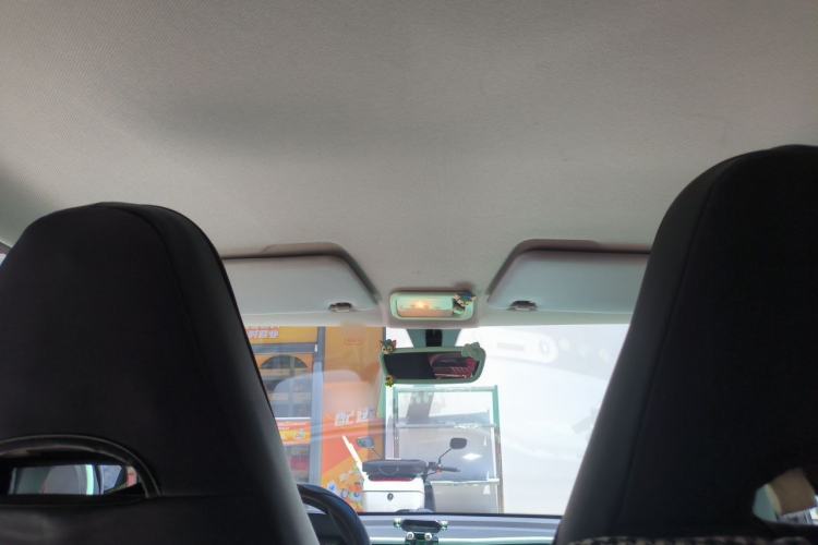 Used Wuling Hongguang MINIEV 2021 Macaron Fashion Model Lithium Iron Phosphate Headliner