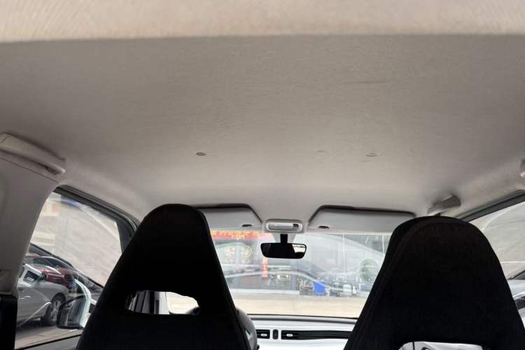 Used Wuling Hongguang MINIEV 2021 Macaron Premium Model – Lithium-NMC Headliner