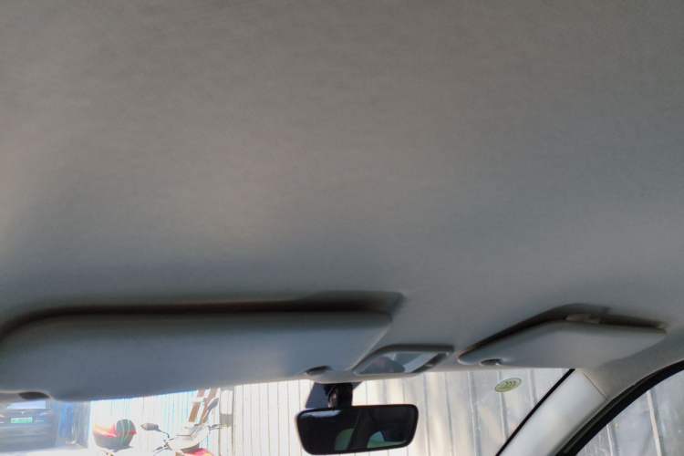 Used Wuling Hongguang MINIEV 2021 Macaron Fashion Model Lithium Iron Phosphate Headliner