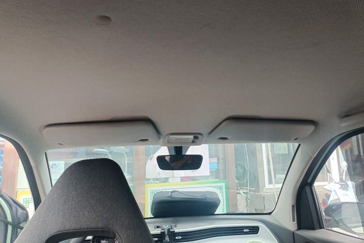 Used Wuling Hongguang MINIEV 2021 Macaron Fashion Model Lithium Iron Phosphate Headliner