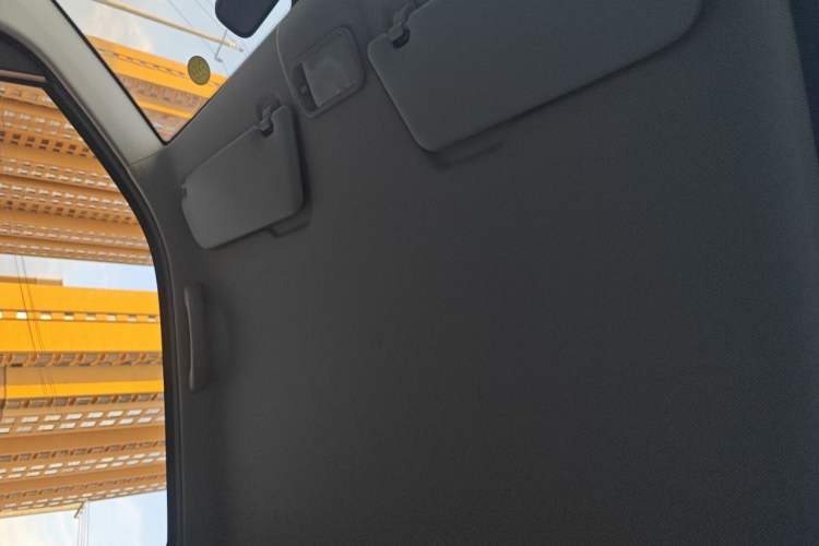 Used Wuling Hongguang MINIEV 2021 Macaron Fashion Model Lithium Iron Phosphate Headliner