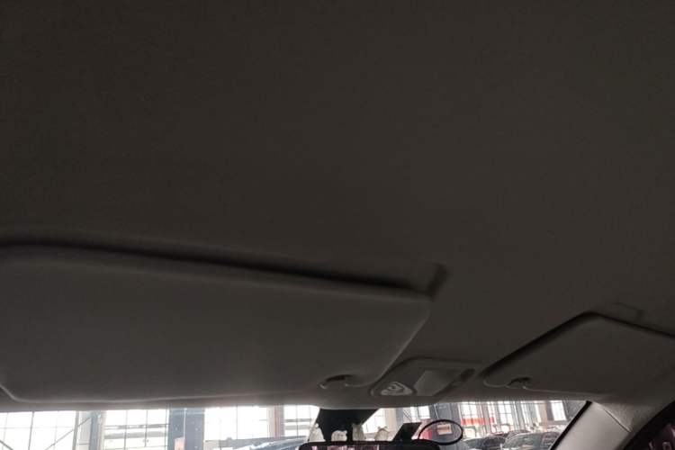 Used Wuling Hongguang MINIEV 2021 Macaron Fashion Model Lithium Iron Phosphate Headliner