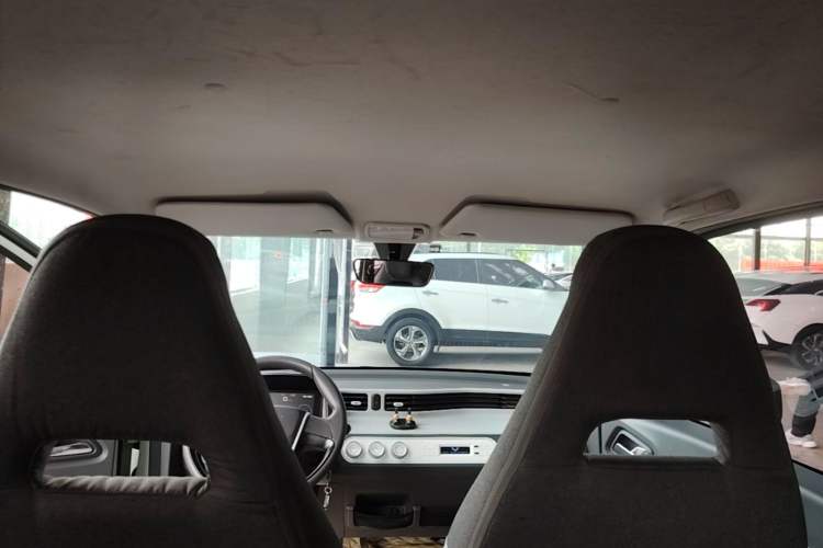 Used Wuling Hongguang MINIEV 2021 Macaron Premium Model – Lithium Iron Phosphate Headliner