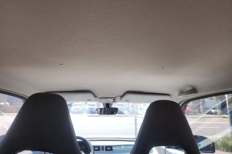 Used Wuling Hongguang MINIEV 2021 Macaron Premium Model – Lithium Iron Phosphate Headliner