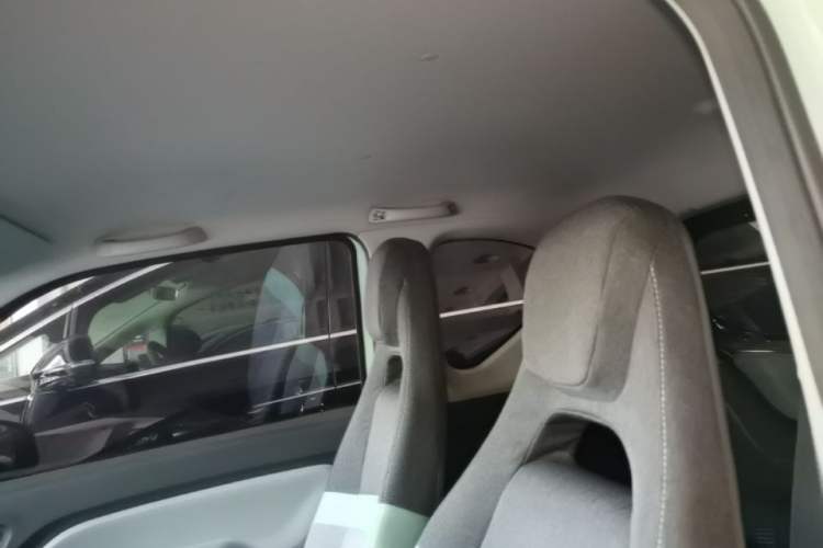 Used Wuling Hongguang MINIEV 2021 Macaron Fashion Edition Lithium-Ion Battery Headliner