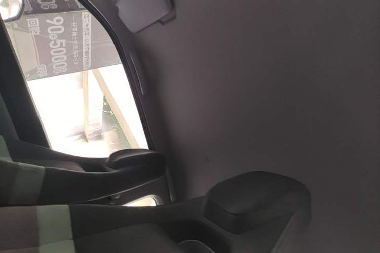 Used Wuling Hongguang MINIEV 2021 Macaron Premium Model – Lithium Iron Phosphate Headliner