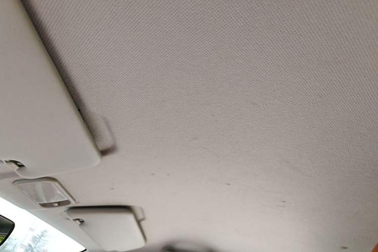 Used Wuling Hongguang MINIEV 2021 Macaron Premium Model – Lithium-NMC Headliner