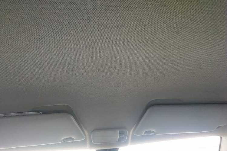 Used Wuling Hongguang MINIEV 2021 Macaron Premium Model – Lithium Iron Phosphate Headliner