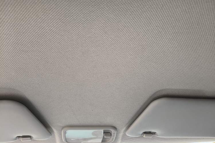 Used Wuling Hongguang MINIEV 2021 Macaron Fashion Model Lithium Iron Phosphate Headliner