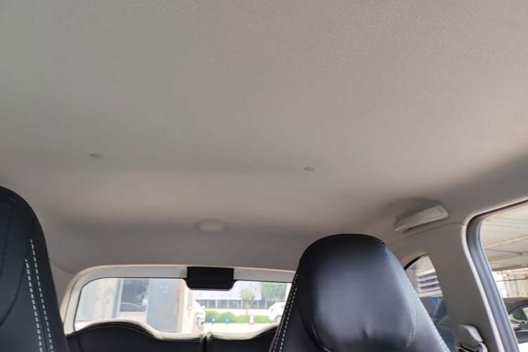 Used Wuling Hongguang MINIEV 2021 Macaron Fashion Model Lithium Iron Phosphate Headliner