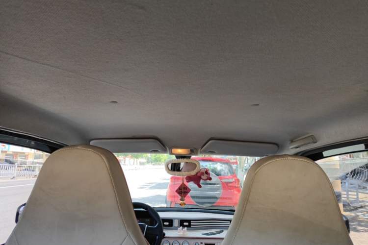 Used Wuling Hongguang MINIEV 2021 Macaron Premium Model – Lithium Iron Phosphate Headliner