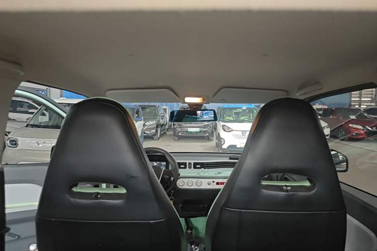 Used Wuling Hongguang MINIEV 2021 Macaron Premium Model – Lithium Iron Phosphate Headliner