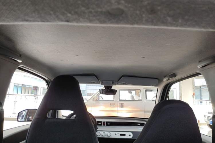 Used Wuling Hongguang MINIEV 2021 Macaron Fashion Model Lithium Iron Phosphate Headliner