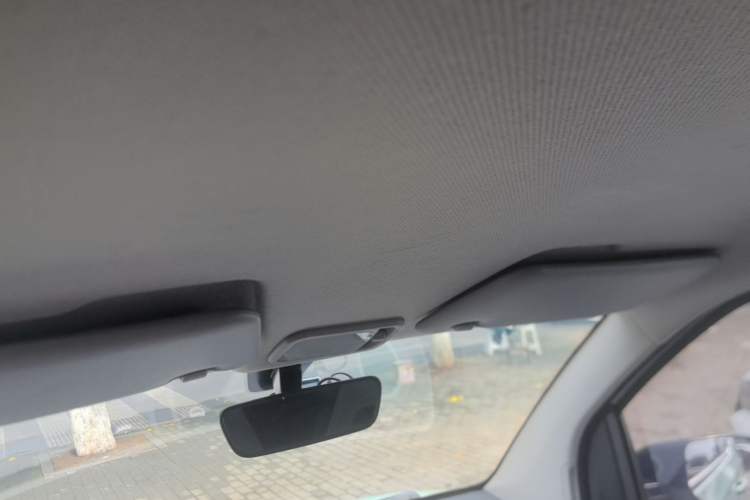 Used Wuling Hongguang MINIEV 2021 Macaron Premium Model – Lithium-NMC Headliner