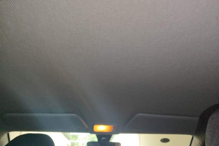 Used Wuling Hongguang MINIEV 2021 Macaron Fashion Model Lithium Iron Phosphate Headliner