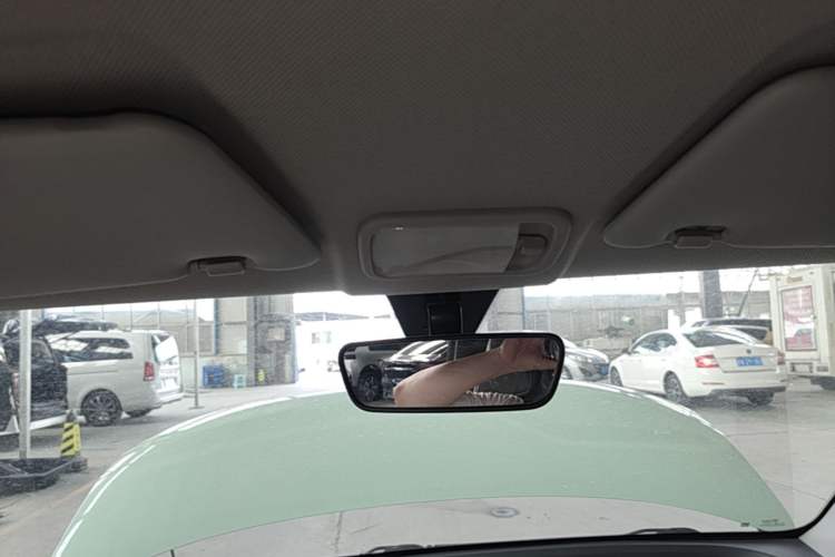 Used Wuling Hongguang MINIEV 2021 Macaron Fashion Model Lithium Iron Phosphate Headliner