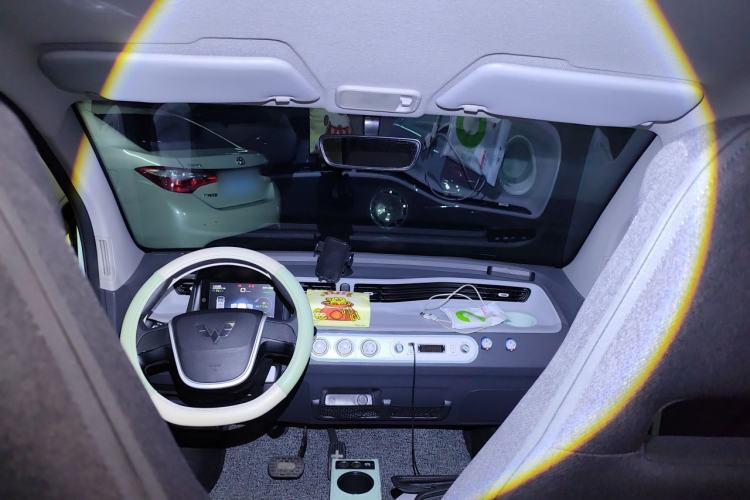 Used Wuling Hongguang MINIEV 2021 Macaron Fashion Edition Lithium-Ion Battery Headliner