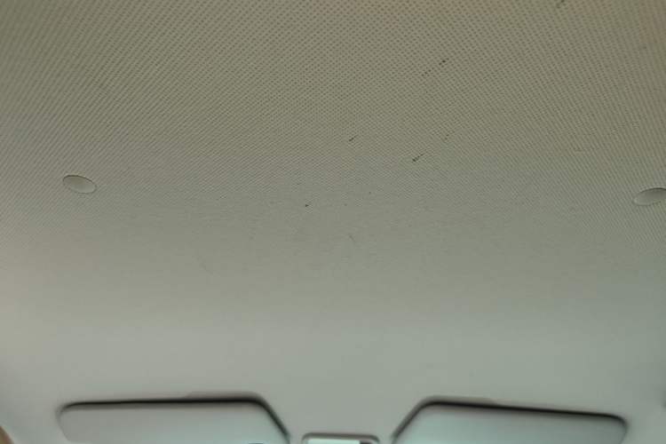 Used Wuling Hongguang MINIEV 2021 Macaron Premium Model – Lithium Iron Phosphate Headliner