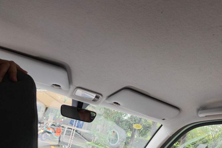 Used Wuling Hongguang MINIEV 2021 Macaron Fashion Edition Lithium-Ion Battery Headliner