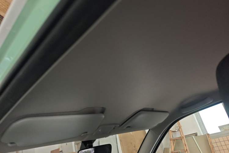 Used Wuling Hongguang MINIEV 2021 Macaron Premium Model – Lithium-NMC Headliner