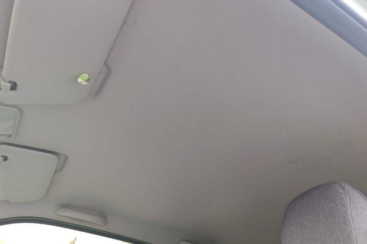 Used Wuling Hongguang MINIEV 2021 Macaron Fashion Model Lithium Iron Phosphate Headliner