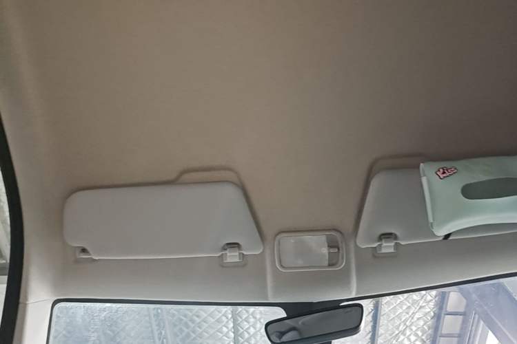 Used Wuling Hongguang MINIEV 2021 Macaron Premium Model – Lithium Iron Phosphate Headliner