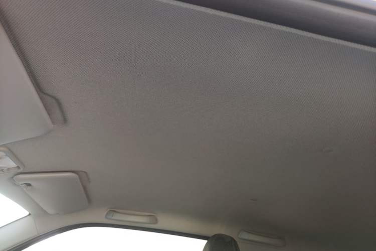 Used Wuling Hongguang MINIEV 2021 Macaron Premium Model – Lithium Iron Phosphate Headliner