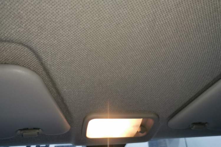 Used Wuling Hongguang MINIEV 2021 Macaron Premium Model – Lithium-NMC Headliner