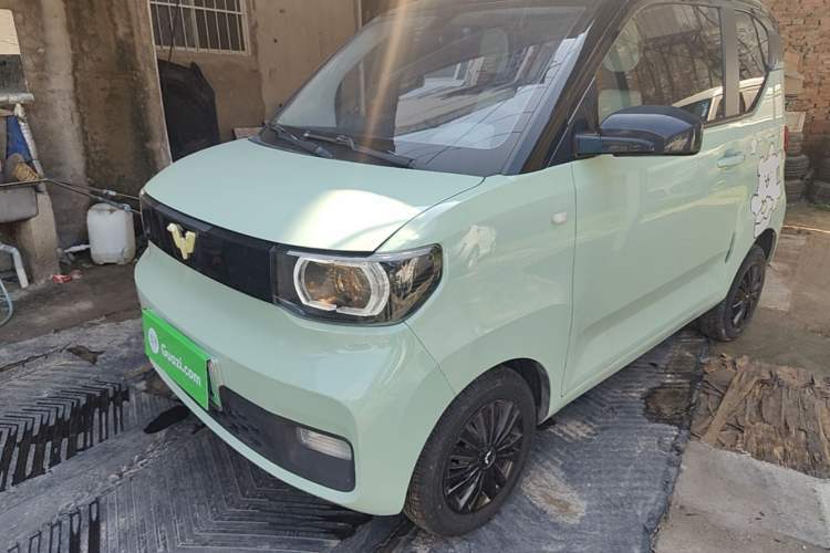 Used Wuling Hongguang MINIEV 2021 Macaron Fashion Model Lithium Iron Phosphate Guazi used car, China used car export, Used car for sale, Used  cars, Cheapest cars for sale