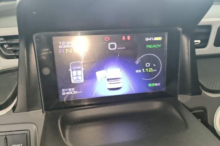 Used Wuling Hongguang MINIEV 2021 Macaron Fashion Model Lithium Iron Phosphate Instrument Cluster