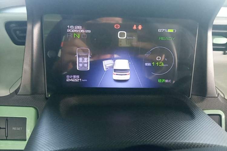 Used Wuling Hongguang MINIEV 2021 Macaron Premium Model – Lithium Iron Phosphate Instrument Cluster
