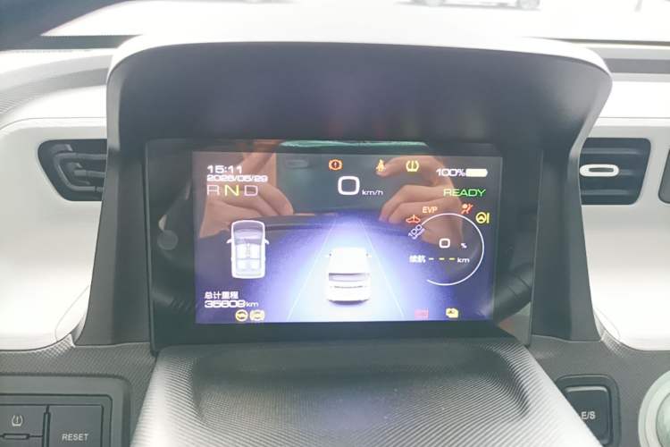 Used Wuling Hongguang MINIEV 2021 Macaron Sandwich Model 120 km Lithium Iron Phosphate Instrument Cluster