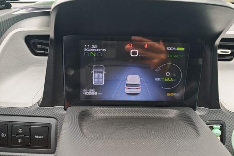 Used Wuling Hongguang MINIEV 2021 Macaron Fashion Edition Lithium-Ion Battery Instrument Cluster