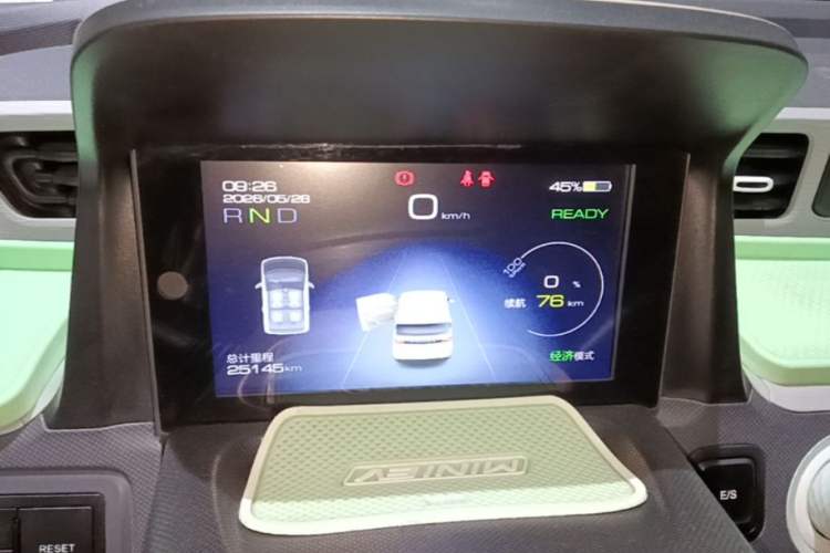 Used Wuling Hongguang MINIEV 2021 Macaron Premium Model – Lithium Iron Phosphate Instrument Cluster