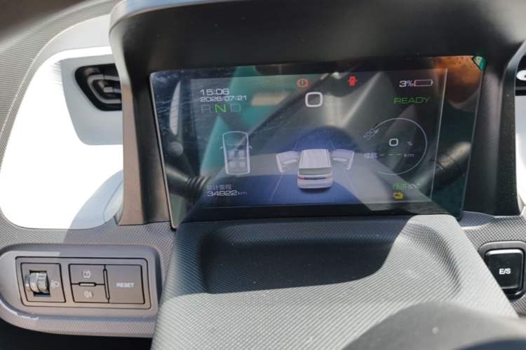 Used Wuling Hongguang MINIEV 2021 Macaron Fashion Model Lithium Iron Phosphate Instrument Cluster
