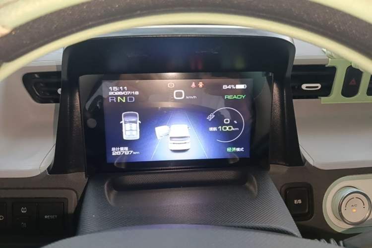 Used Wuling Hongguang MINIEV 2021 Macaron Fashion Model Lithium Iron Phosphate Instrument Cluster