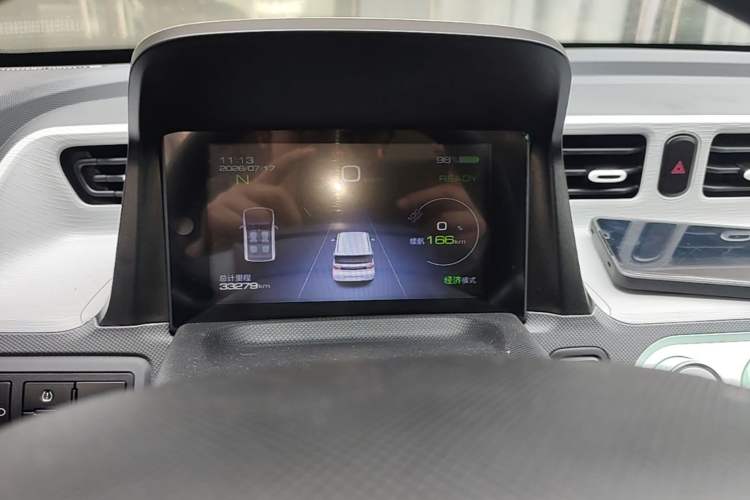 Used Wuling Hongguang MINIEV 2021 Macaron Premium Model – Lithium Iron Phosphate Instrument Cluster