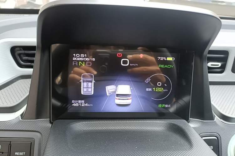 Used Wuling Hongguang MINIEV 2021 Macaron Sandwich Model 170 km Lithium Iron Phosphate Instrument Cluster