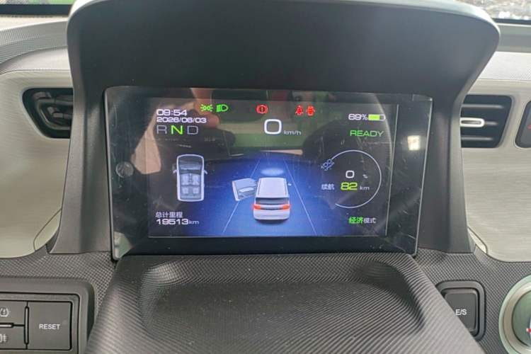 Used Wuling Hongguang MINIEV 2021 Macaron Fashion Edition Lithium-Ion Battery Instrument Cluster