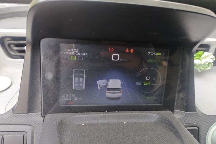 Used Wuling Hongguang MINIEV 2021 Macaron Fashion Model Lithium Iron Phosphate Instrument Cluster