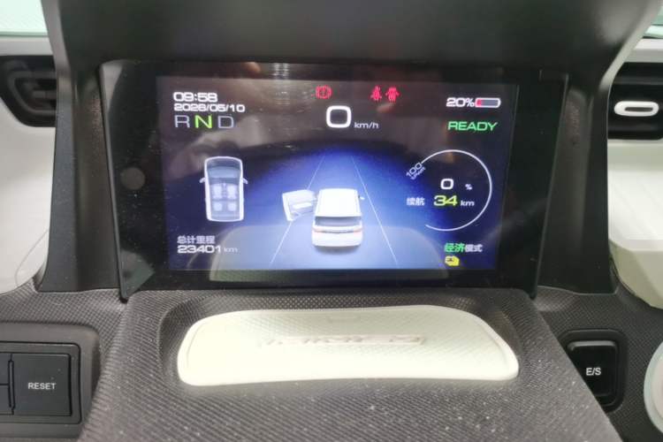 Used Wuling Hongguang MINIEV 2021 Macaron Premium Model – Lithium Iron Phosphate Instrument Cluster