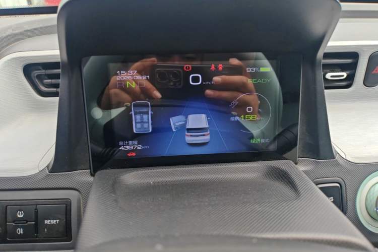 Used Wuling Hongguang MINIEV 2021 Macaron Premium Model – Lithium Iron Phosphate Instrument Cluster