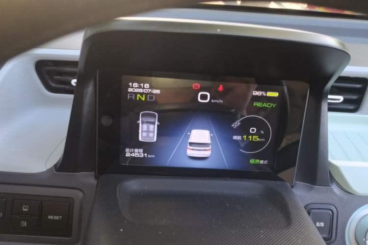 Used Wuling Hongguang MINIEV 2021 Macaron Fashion Edition Lithium-Ion Battery Instrument Cluster