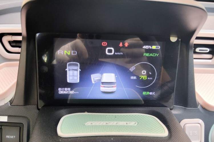 Used Wuling Hongguang MINIEV 2021 Macaron Premium Model – Lithium Iron Phosphate Instrument Cluster