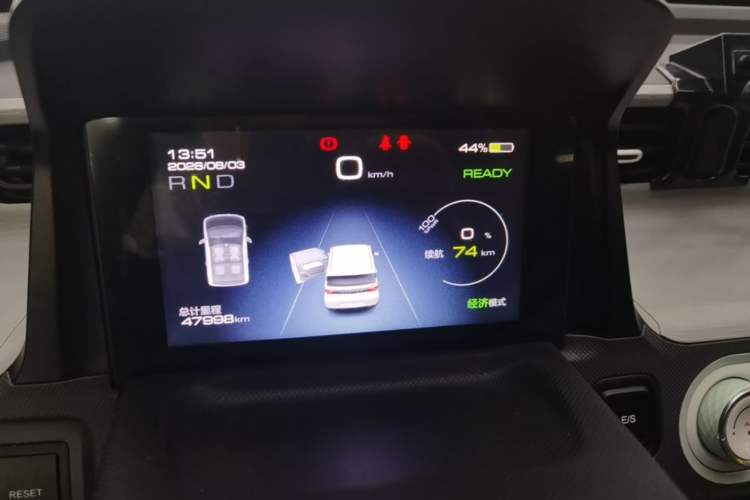 Used Wuling Hongguang MINIEV 2021 Macaron Premium Model – Lithium Iron Phosphate Instrument Cluster