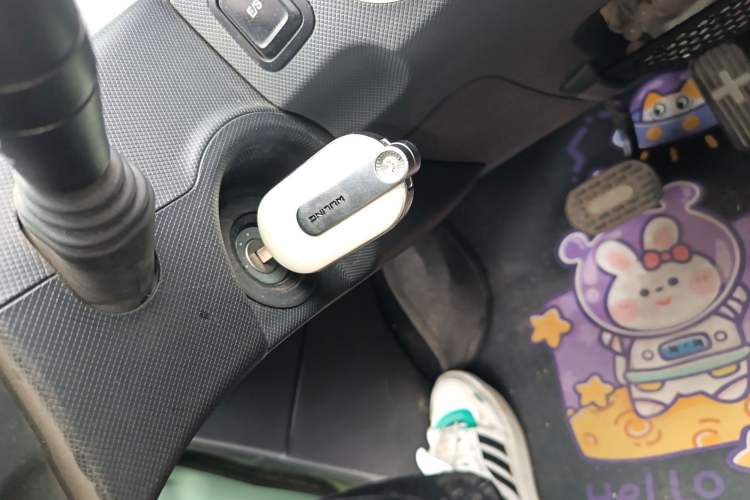 Used Wuling Hongguang MINIEV 2021 Macaron Premium Model – Lithium Iron Phosphate Interior 1