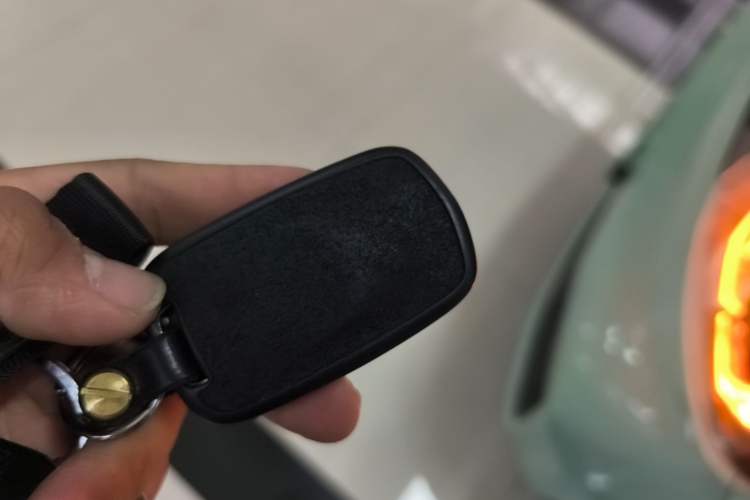 Used Wuling Hongguang MINIEV 2021 Macaron Premium Model – Lithium Iron Phosphate Interior 1