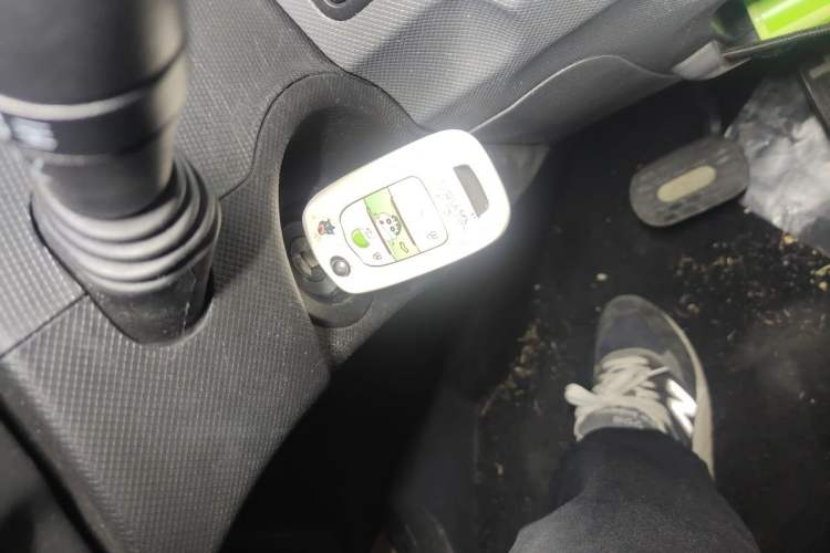Used Wuling Hongguang MINIEV 2021 Macaron Fashion Edition Lithium-Ion Battery Interior 1