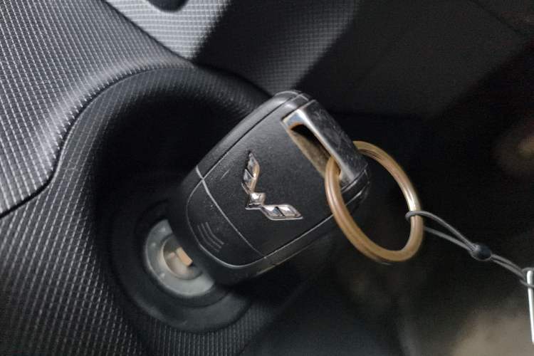 Used Wuling Hongguang MINIEV 2021 Macaron Premium Model – Lithium Iron Phosphate Interior 1
